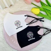 ChromeHeartsマスク