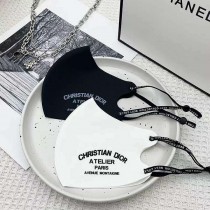 ディオールマスク