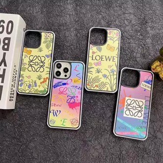 【最新】ロエベの本物と偽物を見分けるポイントをブランド買取店が徹底解説！