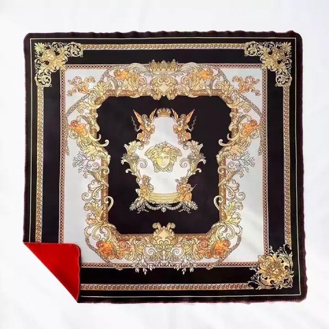 ロレックスの偽物の見分け方とは？ セルフ鑑定で確認すべき本物との違い