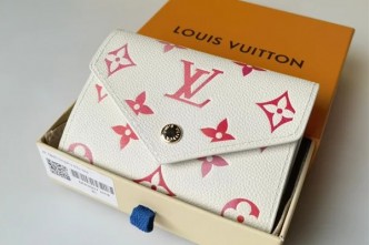 ヴィトン 財布 折りたたみ レディース